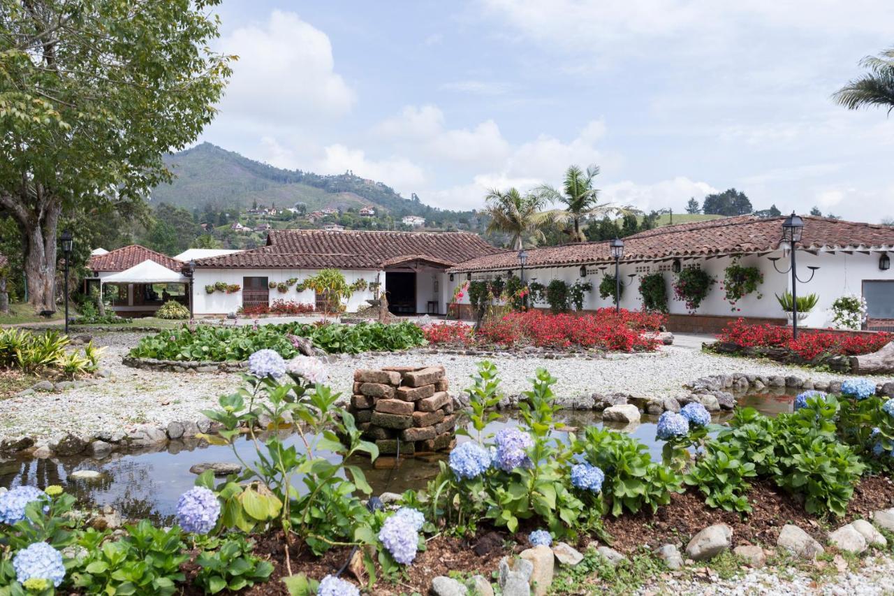 Club Campestre Hacienda Fizebad Hotel El Retiro  Bagian luar foto