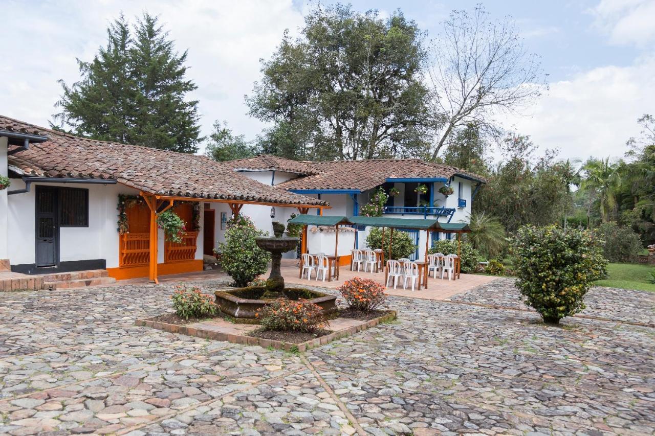 Club Campestre Hacienda Fizebad Hotel El Retiro  Bagian luar foto